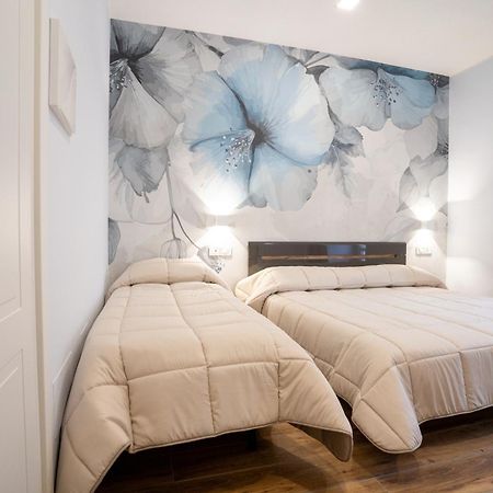 Blue Dream Suites Салерно Екстериор снимка