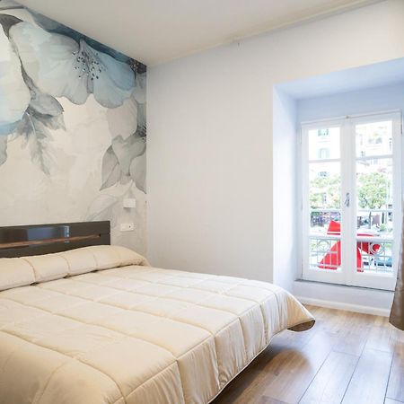 Blue Dream Suites Салерно Екстериор снимка
