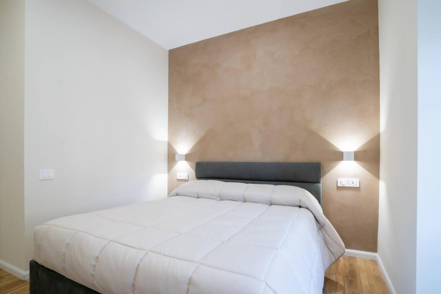 Blue Dream Suites Салерно Екстериор снимка