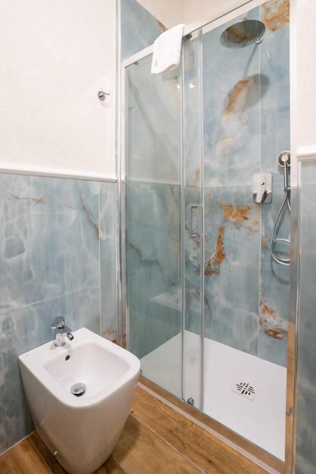 Blue Dream Suites Салерно Екстериор снимка